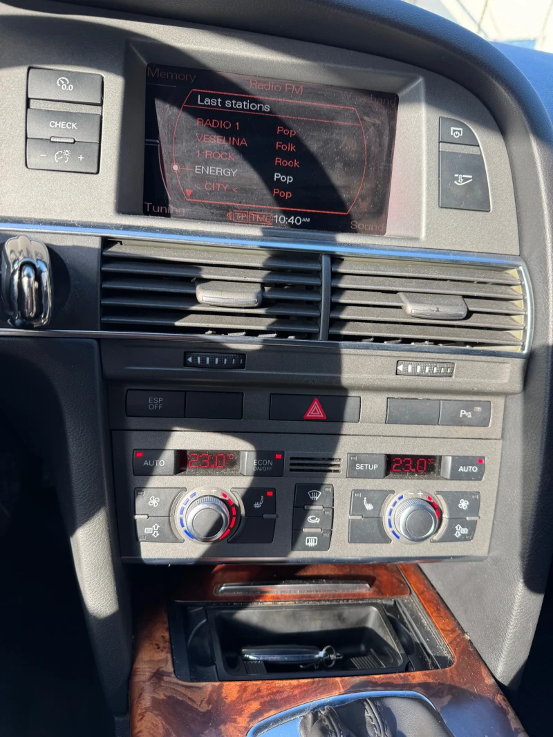 Audi A6, снимка 14 - Автомобили и джипове - 52625411