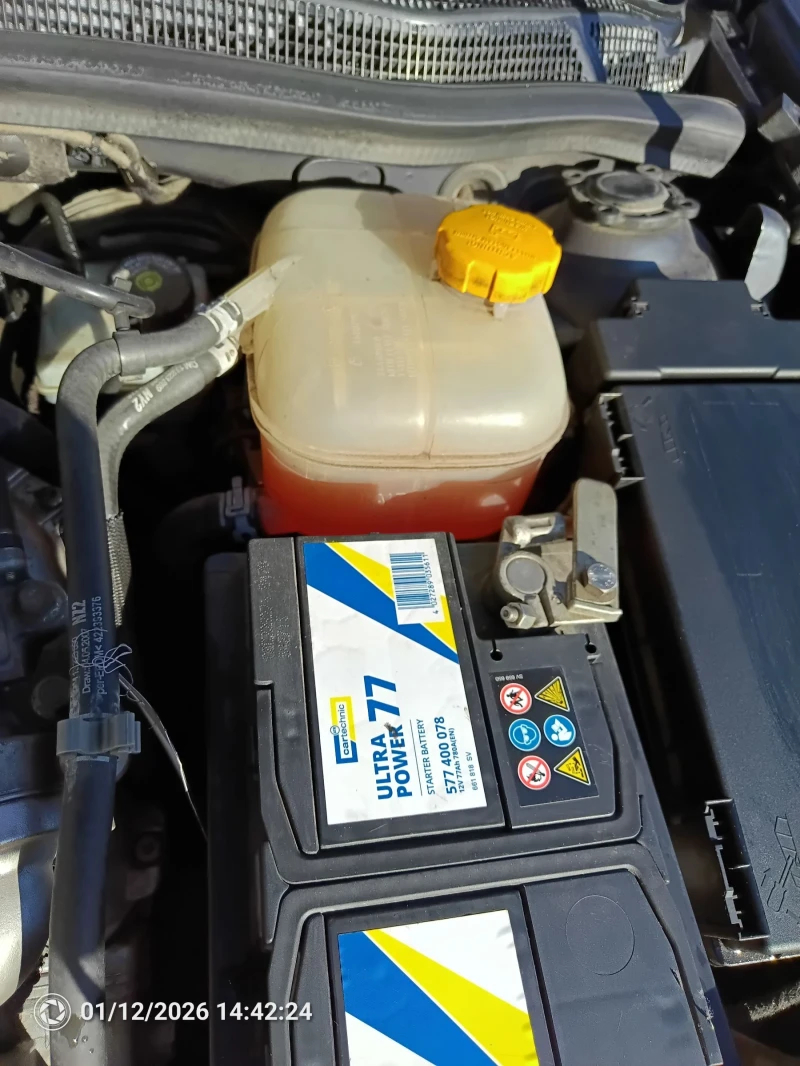 Opel Astra Opel Astra H 1, 7 CDTI Caravan Isuzu двигател, снимка 8 - Автомобили и джипове - 53077328