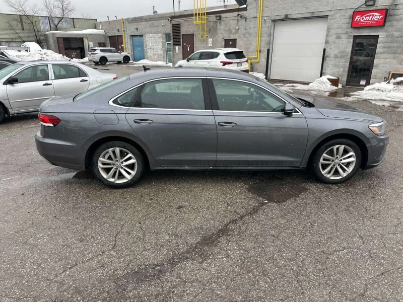 VW Passat * Highline * CARFAX * ПАНО * ПОДГРЕВИ * KEYLESS * , снимка 3 - Автомобили и джипове - 53597950