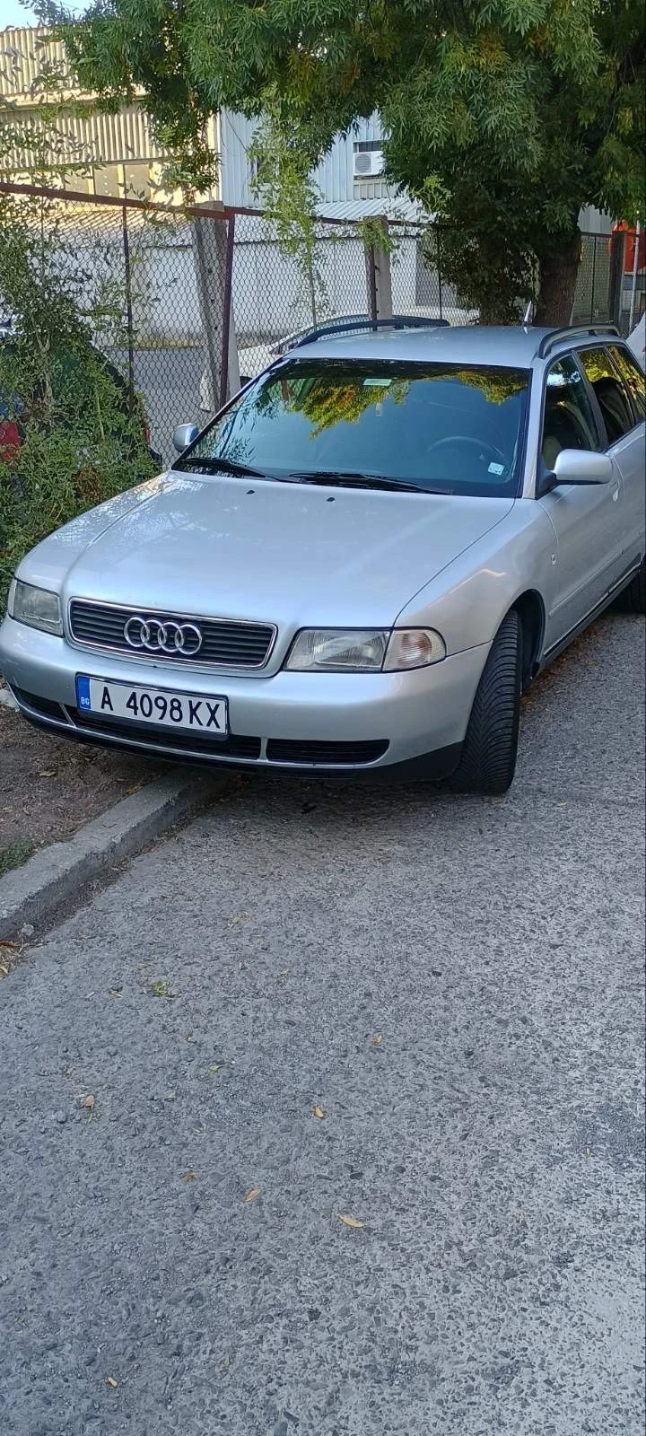 Audi A4, снимка 2 - Автомобили и джипове - 46958289