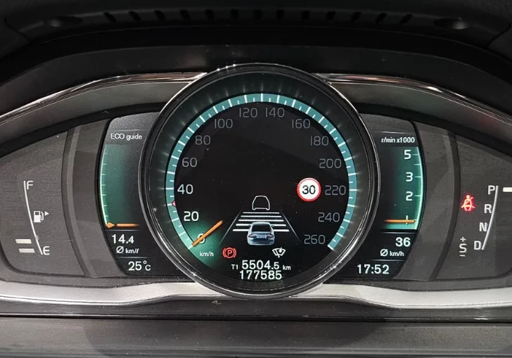 Volvo S80 D4 - изображение 8