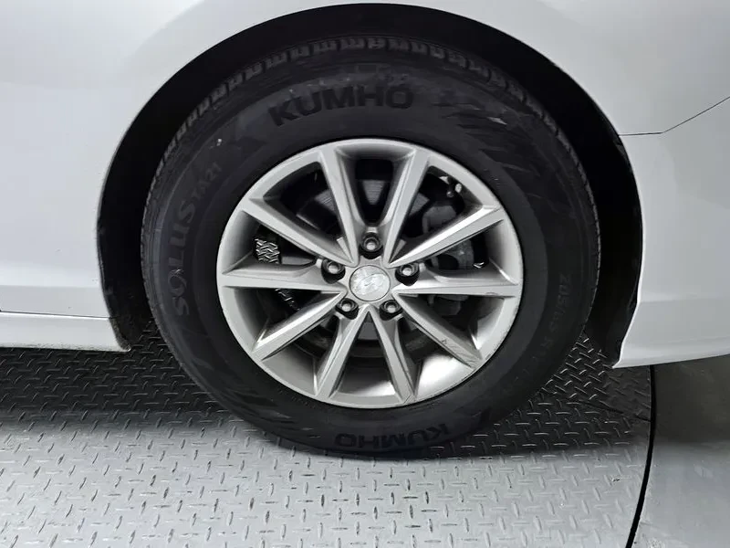 Hyundai Sonata 2.0 Style, снимка 5 - Автомобили и джипове - 53771254