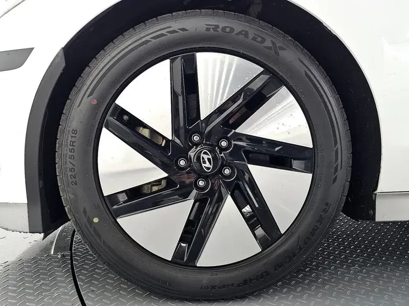 Hyundai Ioniq 6 ⚡EXCLUSIVE| DISTRONIC| �������| ��������� | Mobile.bg � ����������� 4
