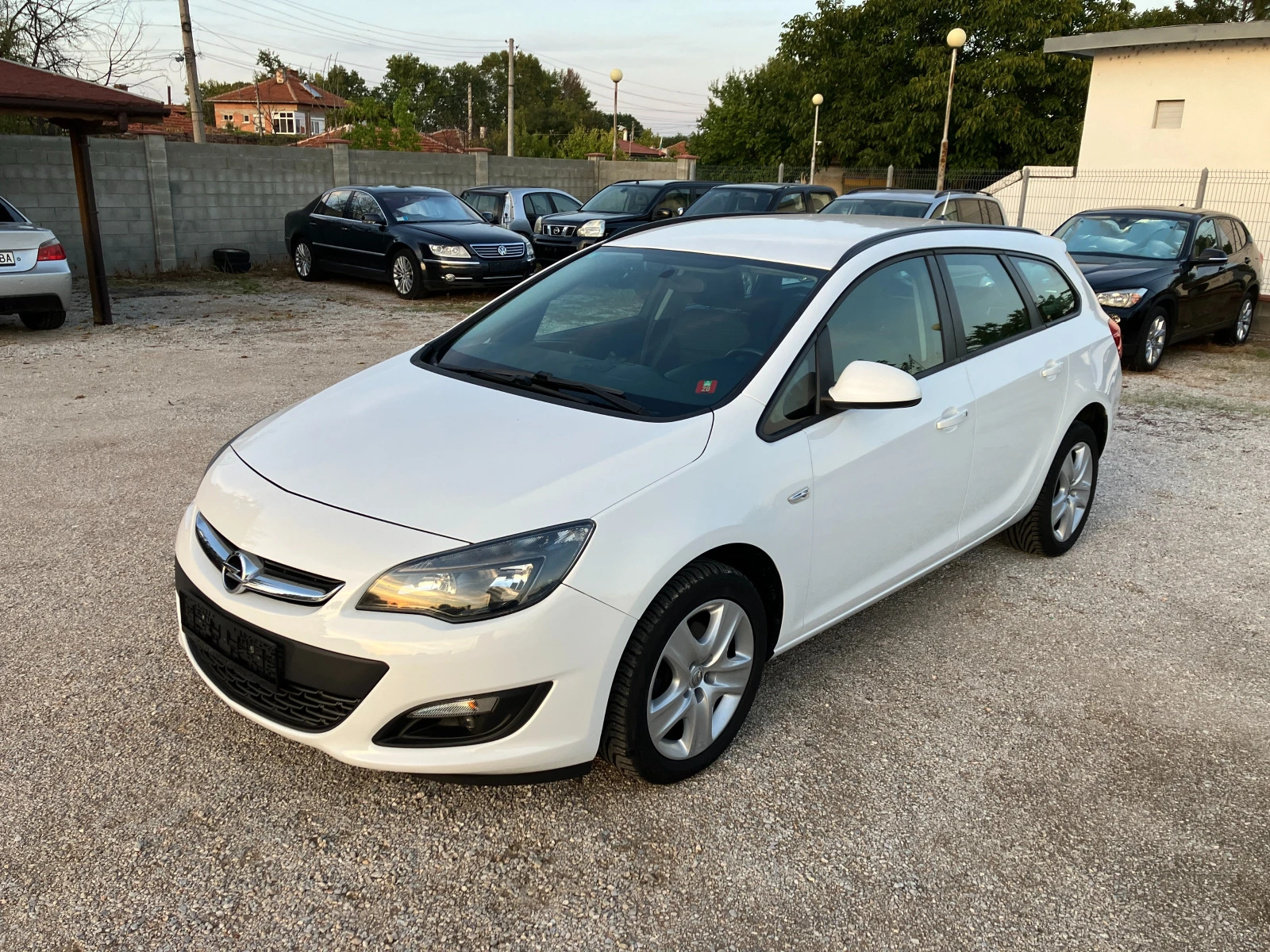 Opel Astra 1.6 CDTI - изображение 3