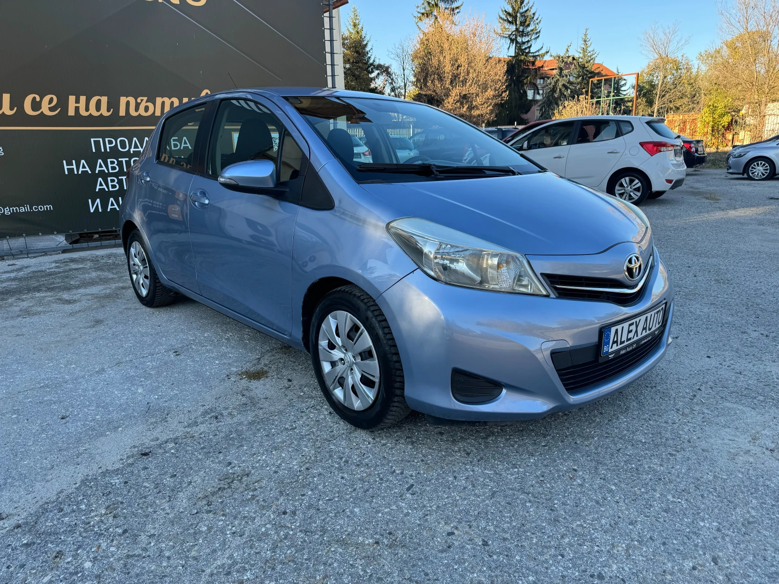 Toyota Yaris 1.33 VVT / ГАЗ-БЕНЗИН /6 скорости - изображение 2