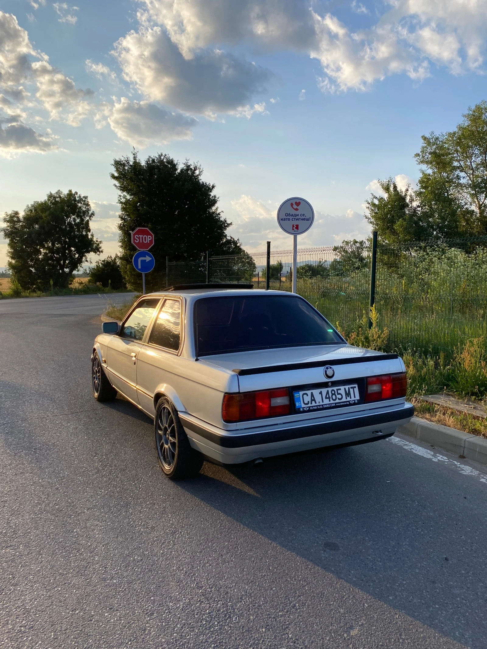 BMW 318 IS TURBO - изображение 4