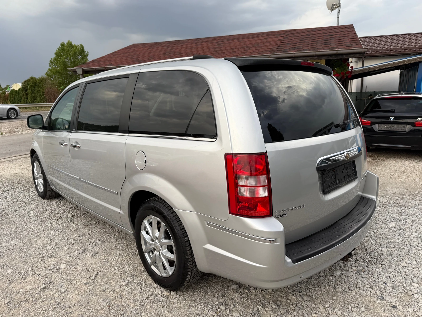 Chrysler Gr.voyager 2.8 D 7 МЕСТА !! АВТОМАТ !! НАВИ !! - изображение 5