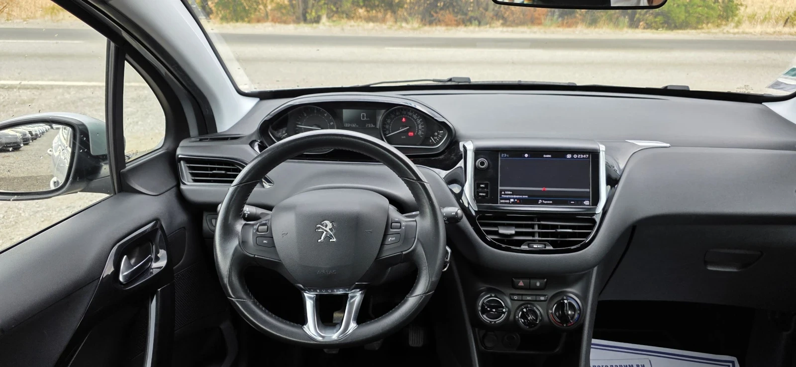 Peugeot 208 1.6 Blue Hdi-100hp - изображение 9