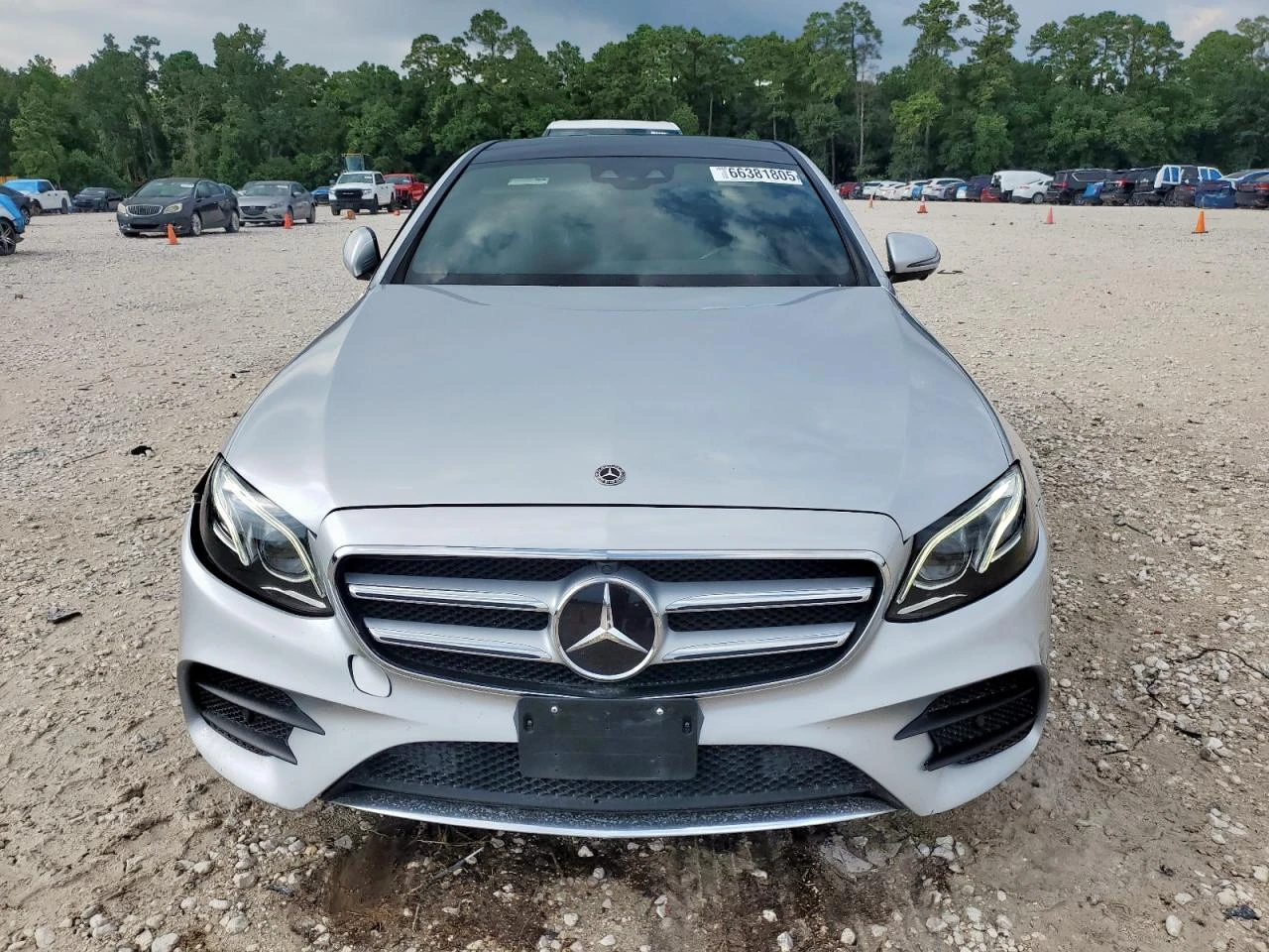 Mercedes-Benz E 300 4MATIC - изображение 5