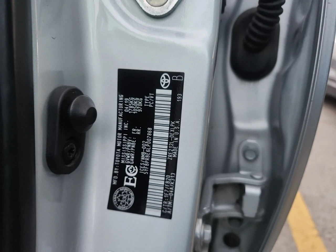 Toyota Corolla *  *    *   *  | Mobile.bg   16