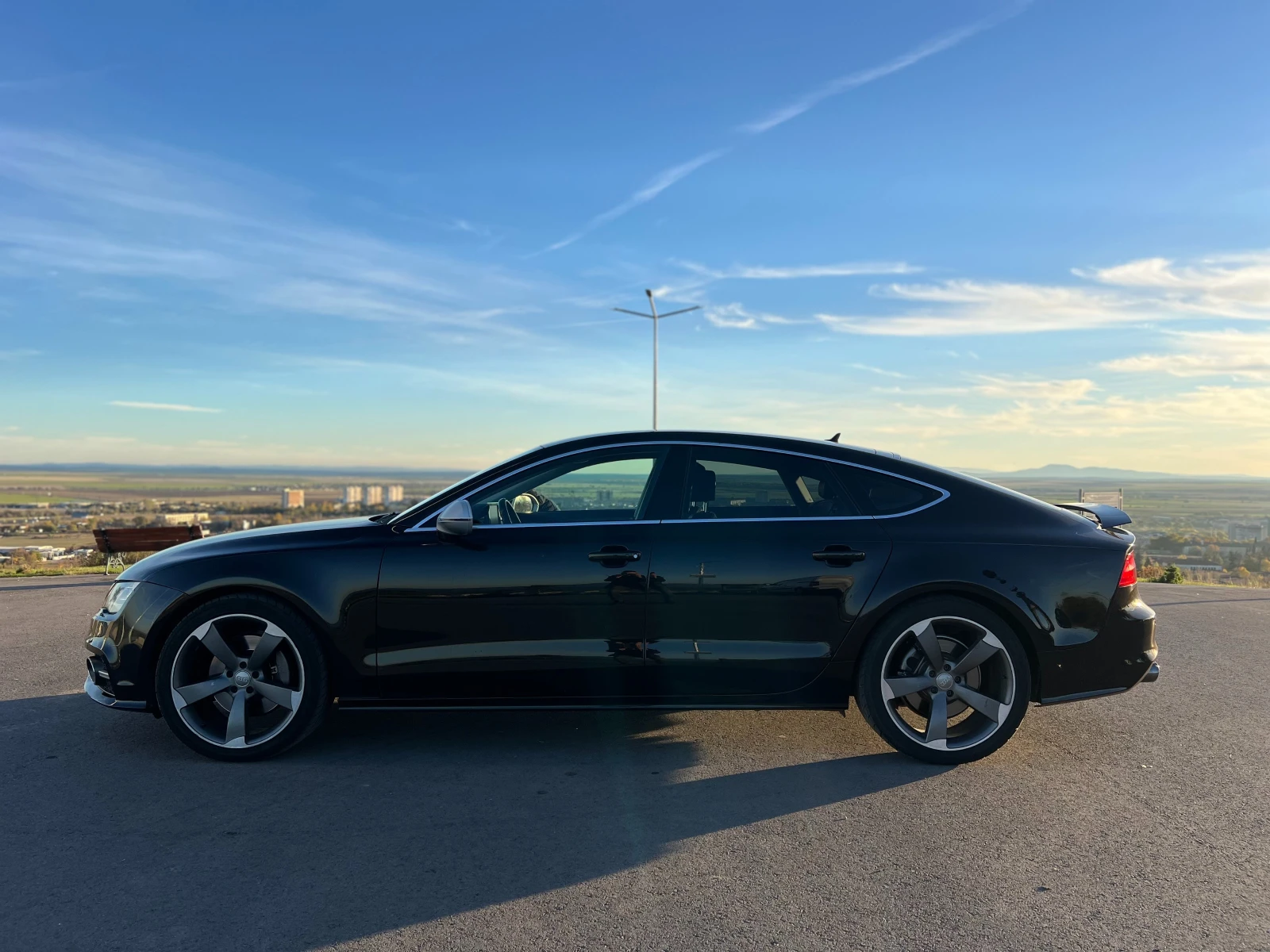 Audi A7 S-package* Distronik * camera * navi * massage | Mobile.bg   4