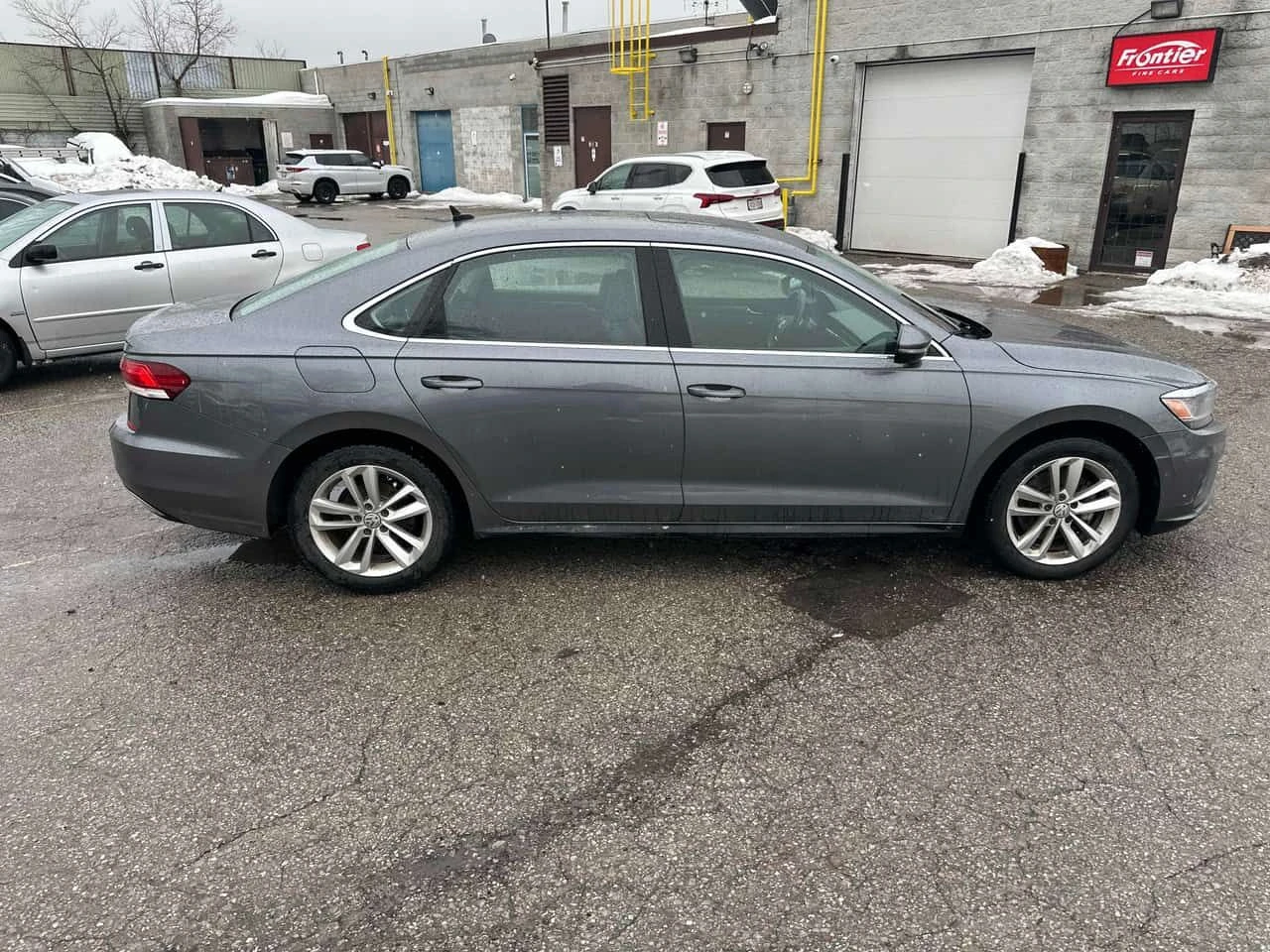 VW Passat * Highline * CARFAX * ПАНО * ПОДГРЕВИ * KEYLESS *  - изображение 3