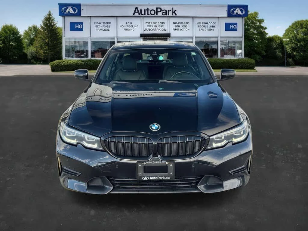 BMW 330 i* Xdrive* Navi* B48* 8Zf* 360* Keyless - изображение 2