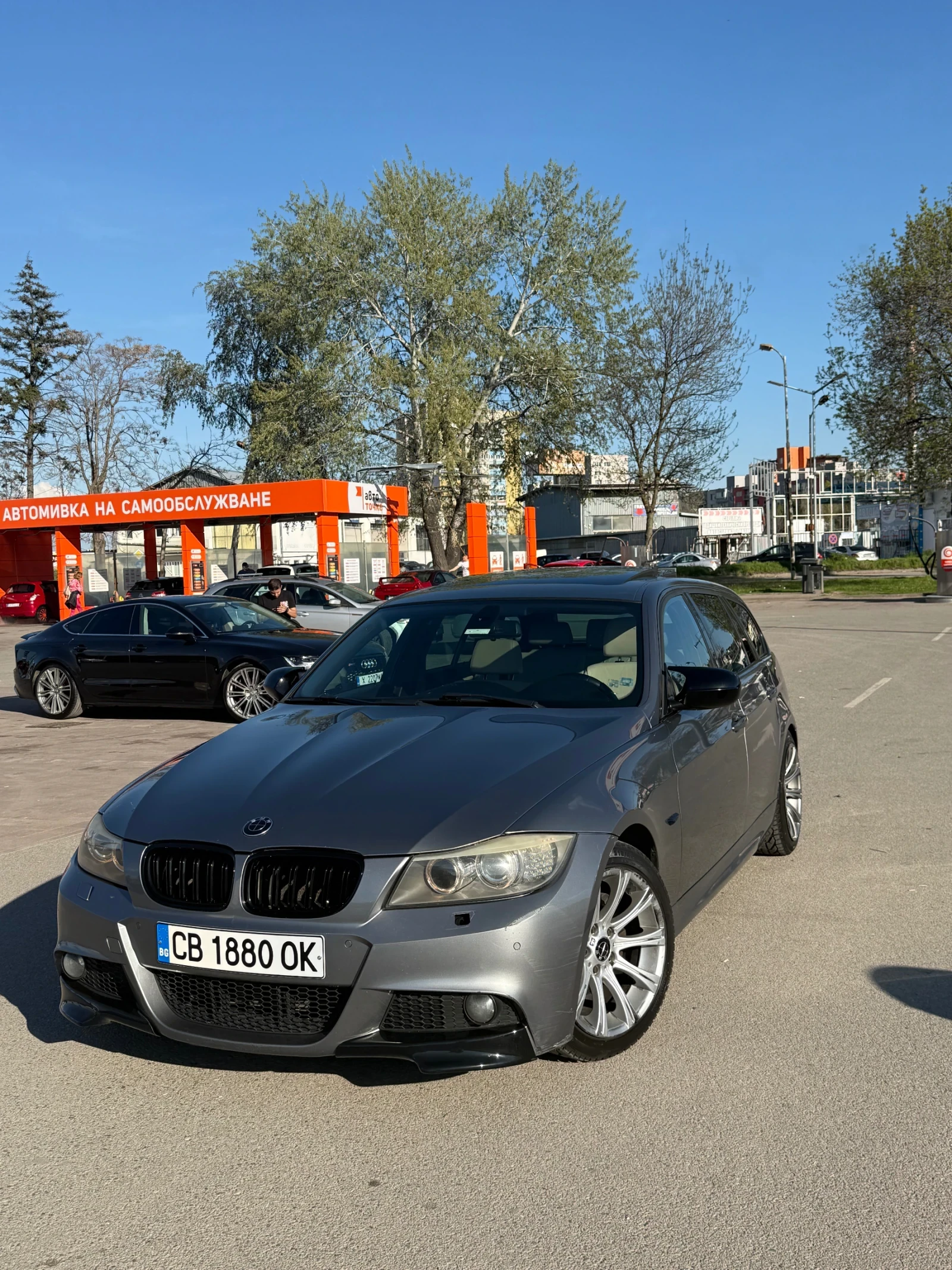 BMW 320 ПРОДАВАМ ЛИЧНИЯ СИ АВТОМОБИЛ ЗАСЛУЖАВА ДА СЕ ВИДИ!