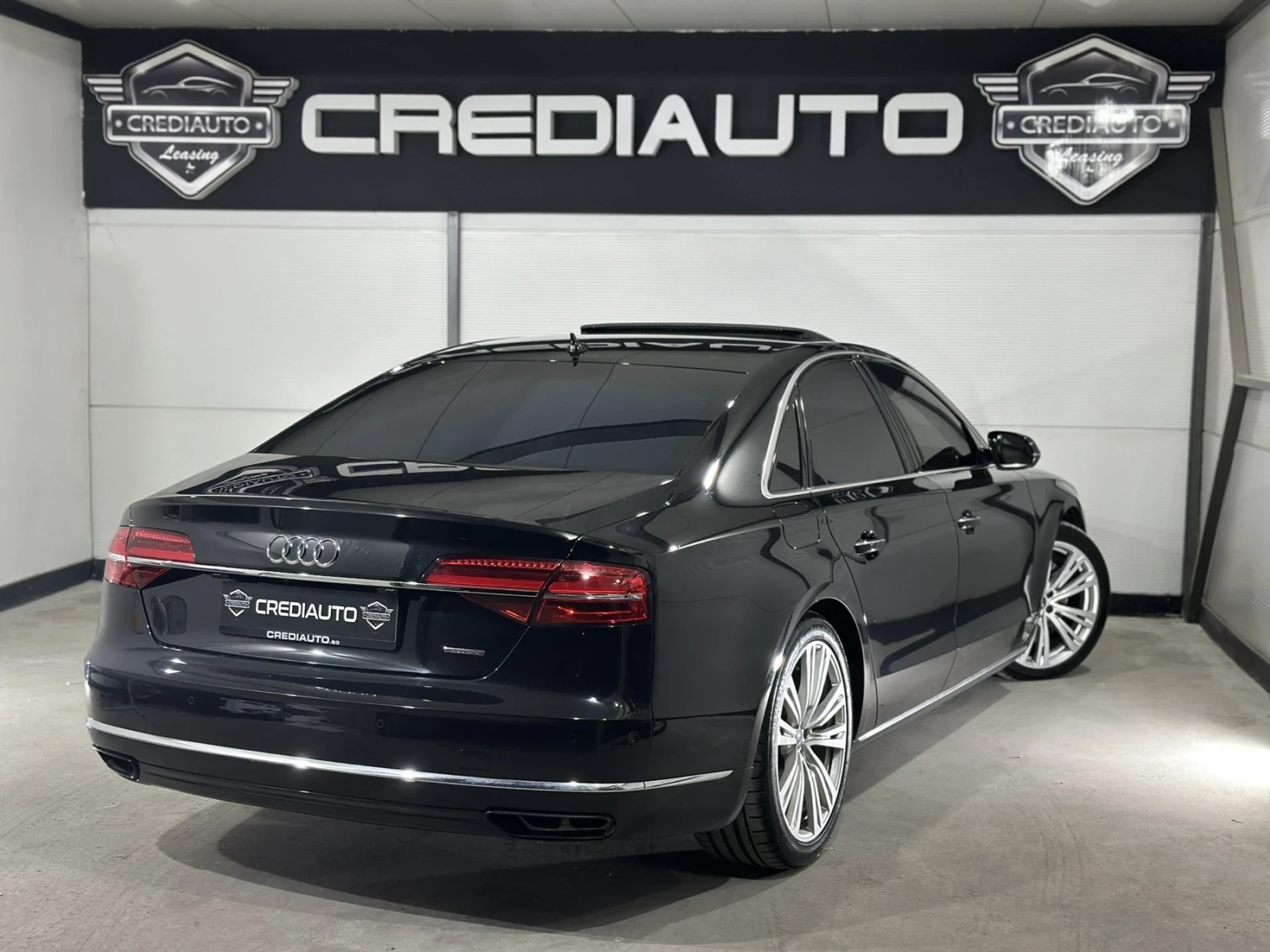 Audi A8 4.2TDI * EXCLUSIVE* DSTR* 360CAM* B&O* HEAD-UP* NI, снимка 4 - Автомобили и джипове - 54795835