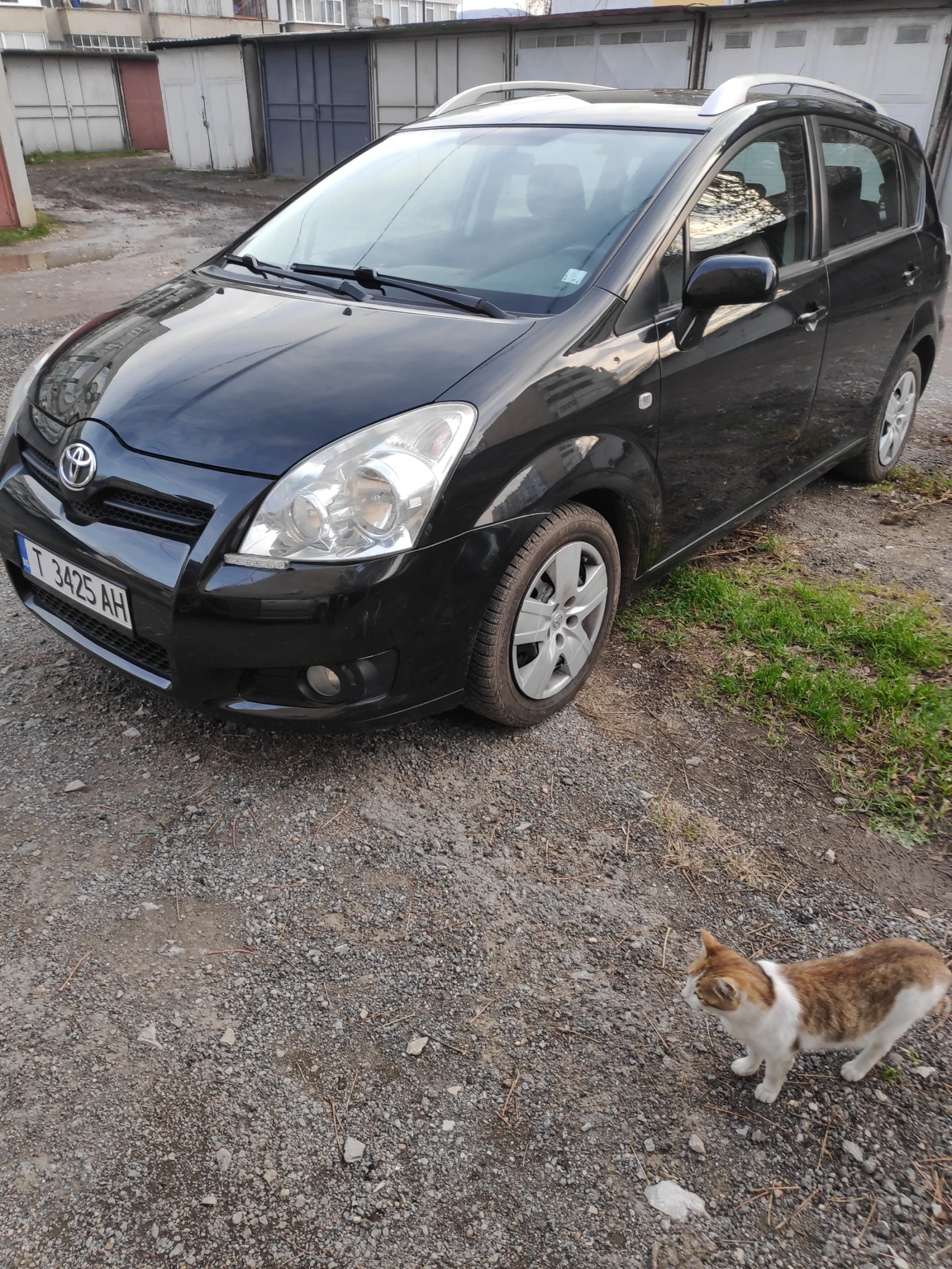 Toyota Corolla verso, снимка 11 - Автомобили и джипове - 54883268