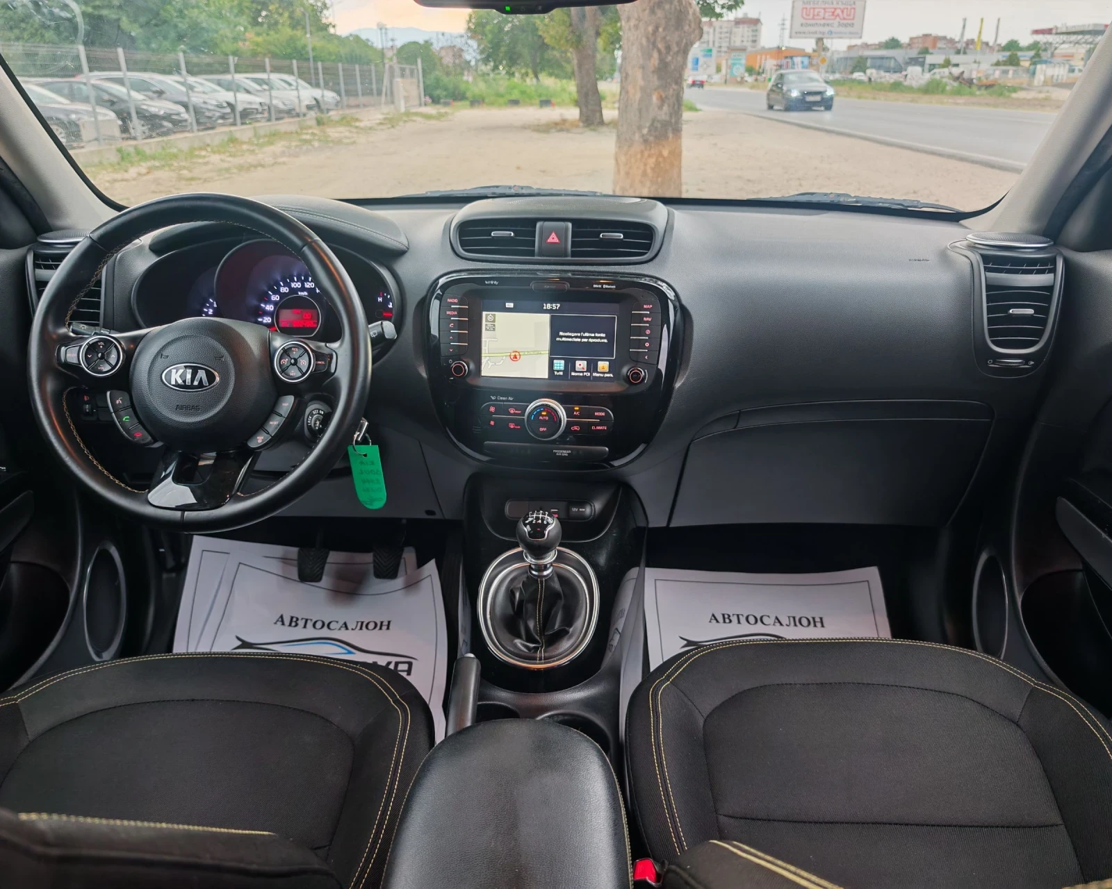 Kia Soul 1.6 128 К.С. ДИЗЕЛ! , снимка 13 - Автомобили и джипове - 55125446