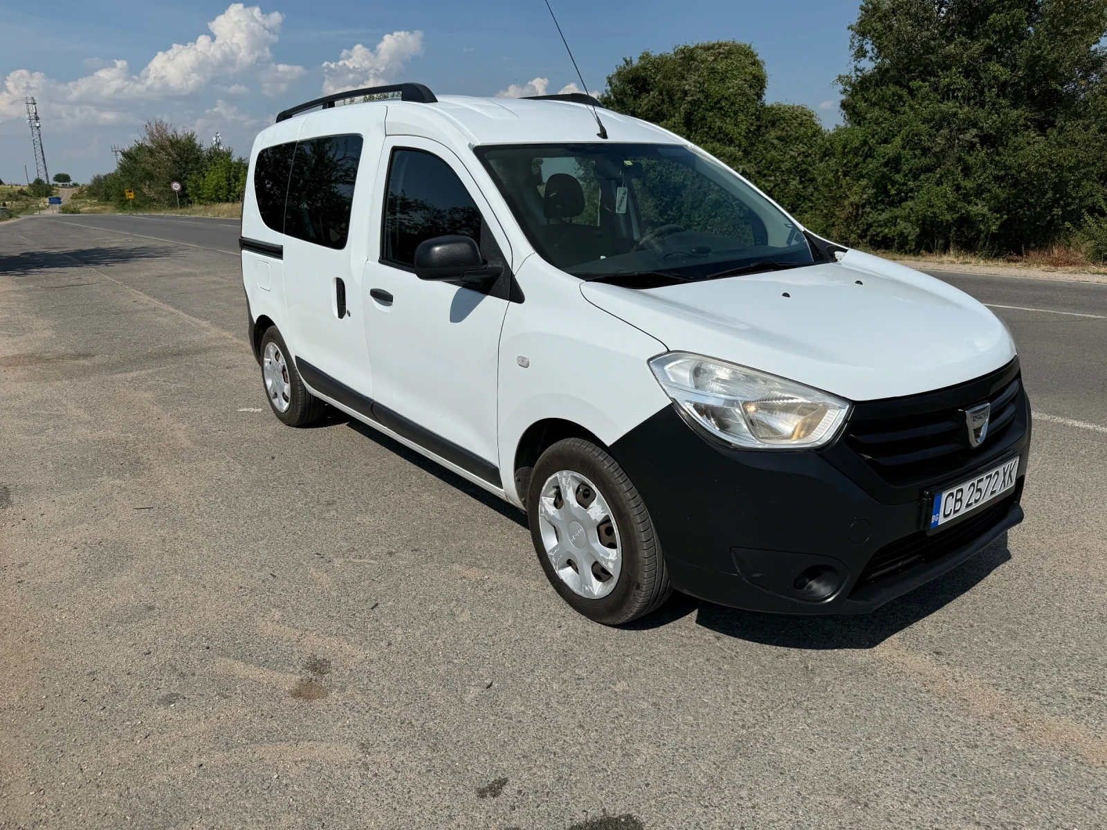 Dacia Dokker 1.6 85 lpg, снимка 2 - Автомобили и джипове - 55378023
