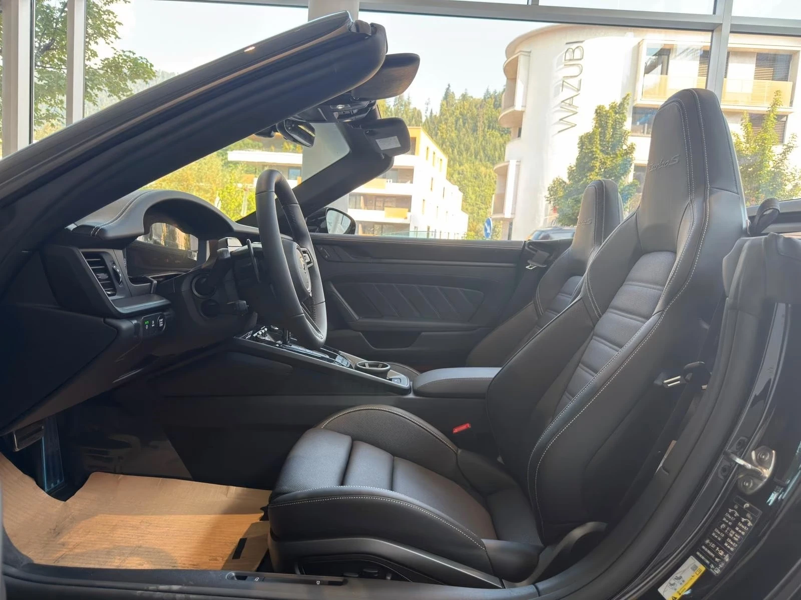 Porsche 911 992.2 TURBO S CABRIO LIFT-SYSTEM KERAMIK BURMESTER, снимка 6 - Автомобили и джипове - 55645452
