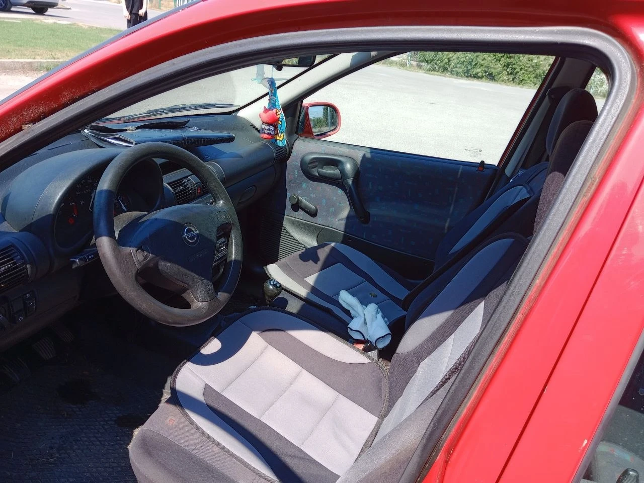Opel Corsa 16V, снимка 7 - Автомобили и джипове - 55656198