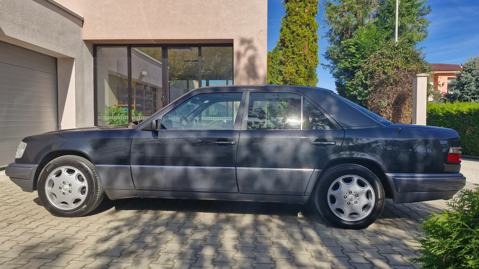 Mercedes-Benz 124 400E / E420, снимка 2 - Автомобили и джипове - 56663478