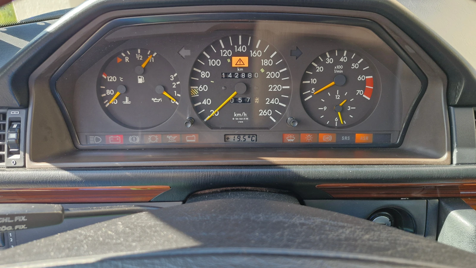 Mercedes-Benz 124 400E / E420, снимка 13 - Автомобили и джипове - 56663478