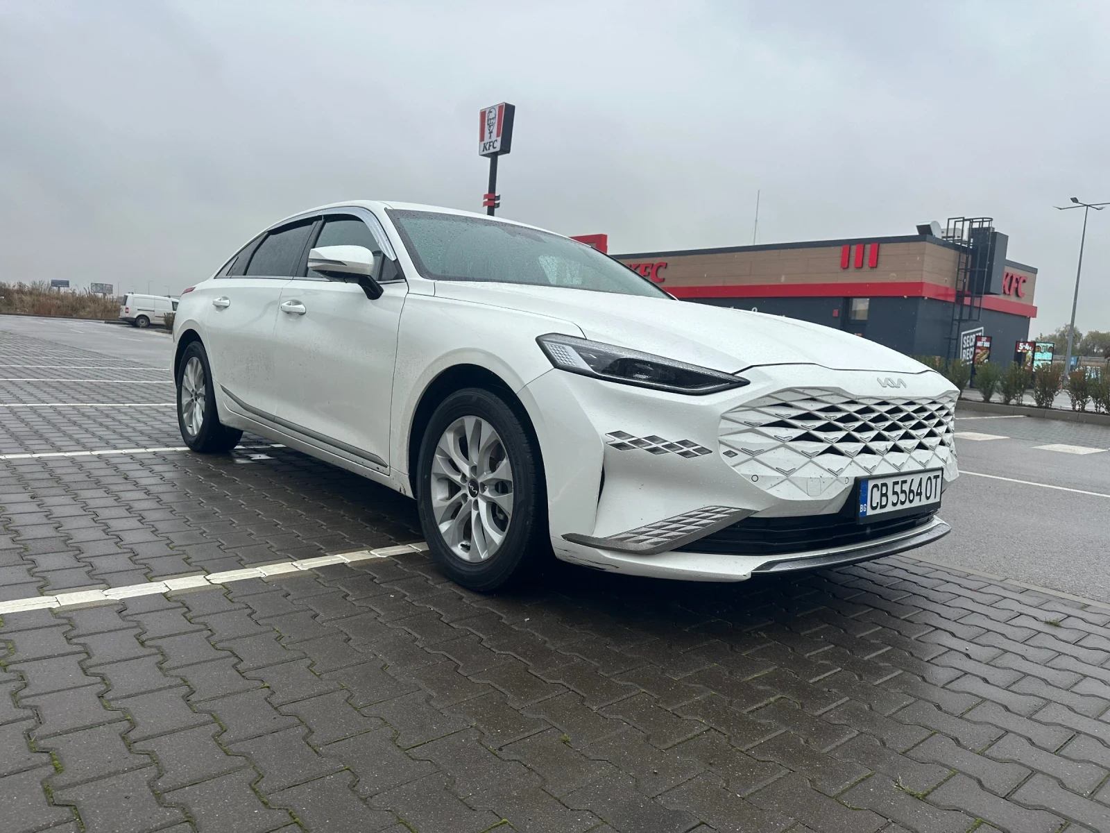 Kia K8 3.5 LPi