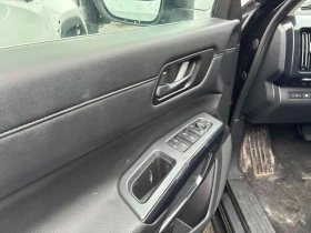 Nissan Pathfinder * 4WD * CARFAX * ЦЕНА ДО БГ, снимка 9