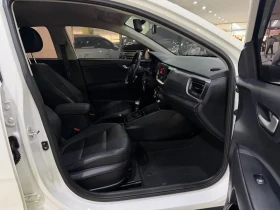 Kia Stonic 1.6 Deluxe, снимка 15