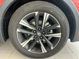 Toyota C-HR Club Bi-tone - 33999 € / 66496.26 лв. - 75504252 11