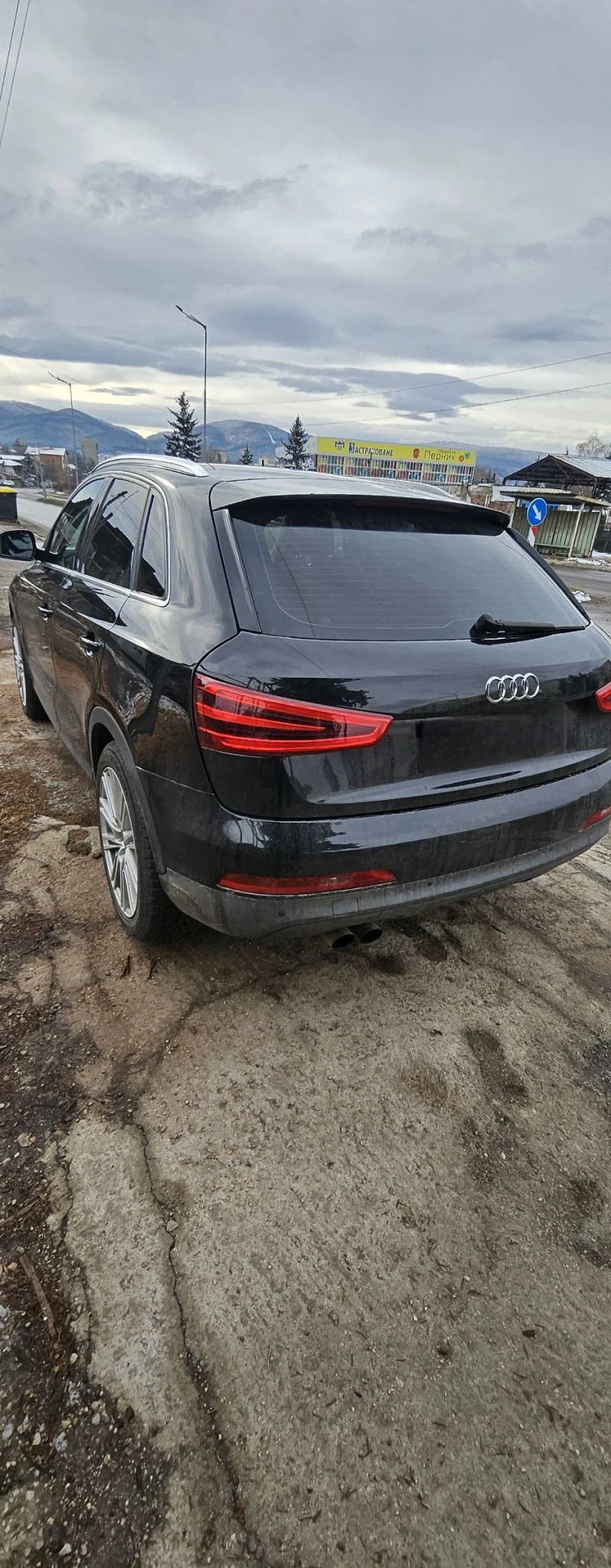 Audi Q3, снимка 4 - Автомобили и джипове - 48440223