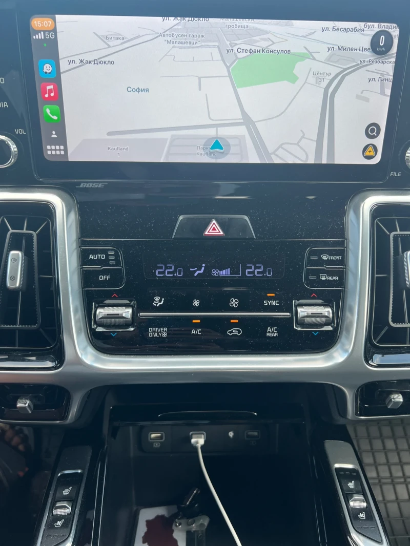 Kia Sorento GT-Line Hybrid от Kia България + Данъчен Кредит, снимка 14 - Автомобили и джипове - 52427278