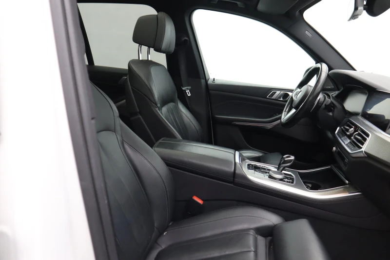BMW X5 xDrive 30d / M-Pack / Harman/Kardon / 360 / , снимка 10 - Автомобили и джипове - 52146515