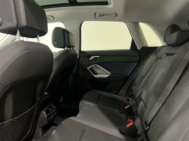 Audi Q3 * Quattro* * 45TFSI* АвтоКредит* (ЦЕНА ДО БГ), снимка 15 - Автомобили и джипове - 52785702