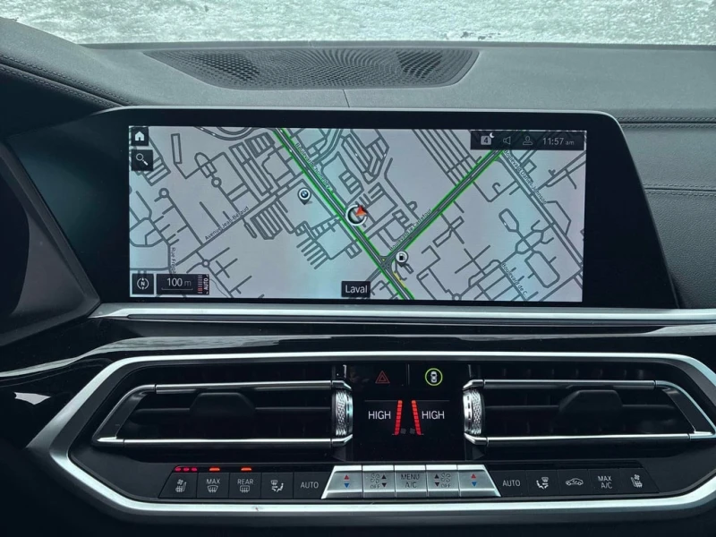 BMW X7 * xDrive40i * CARFAX * ДИСТОРНИК* HARMAN KARDON* , снимка 9 - Автомобили и джипове - 53277553