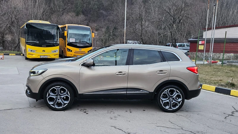 Renault Kadjar 1.5 Dci AVTOMAT/NAVIG/KLIMATRON/PANORAMA, снимка 3 - Автомобили и джипове - 53473898