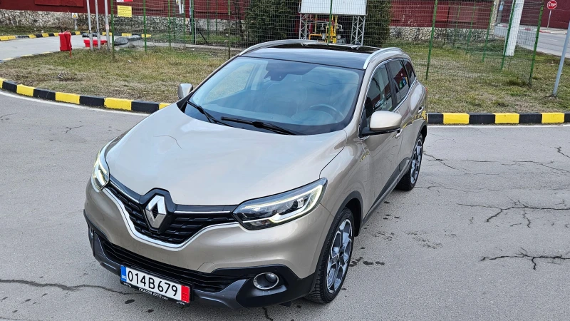 Renault Kadjar 1.5 Dci AVTOMAT/NAVIG/KLIMATRON/PANORAMA, снимка 2 - Автомобили и джипове - 53473898