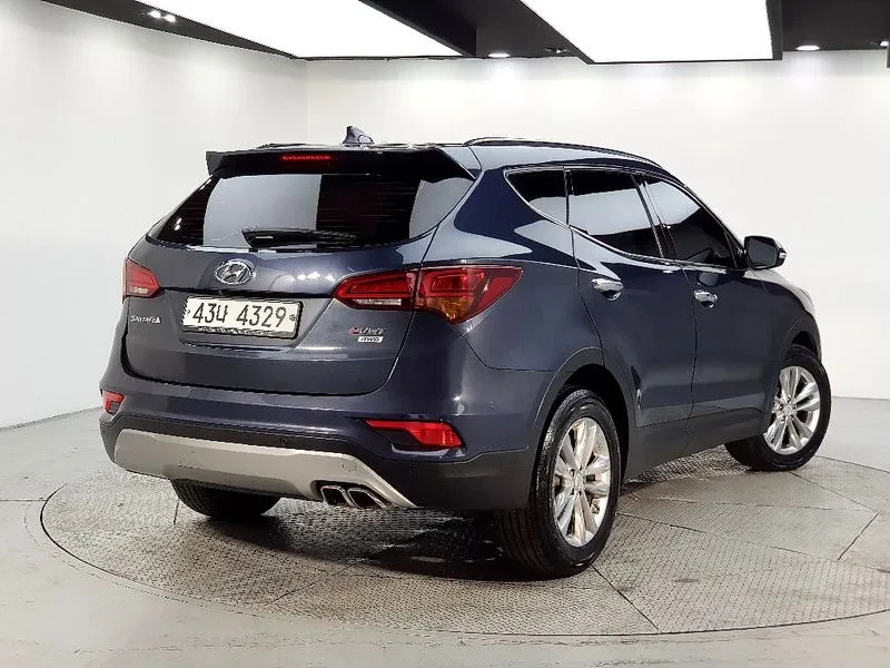 Hyundai Santa fe 2.0, снимка 4 - Автомобили и джипове - 54256648