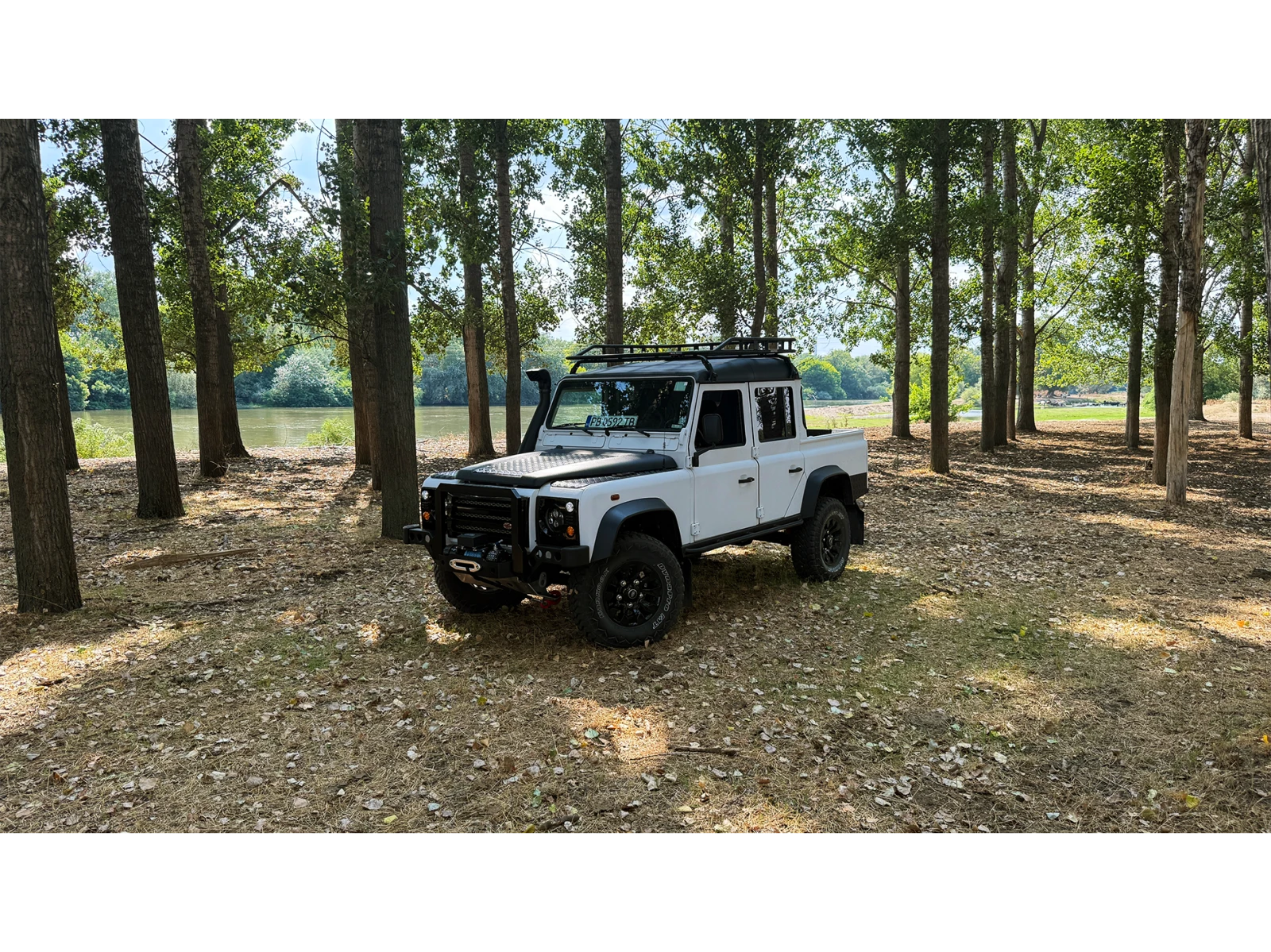 Land Rover Defender 110 Crew Cab Pick Up - изображение 4