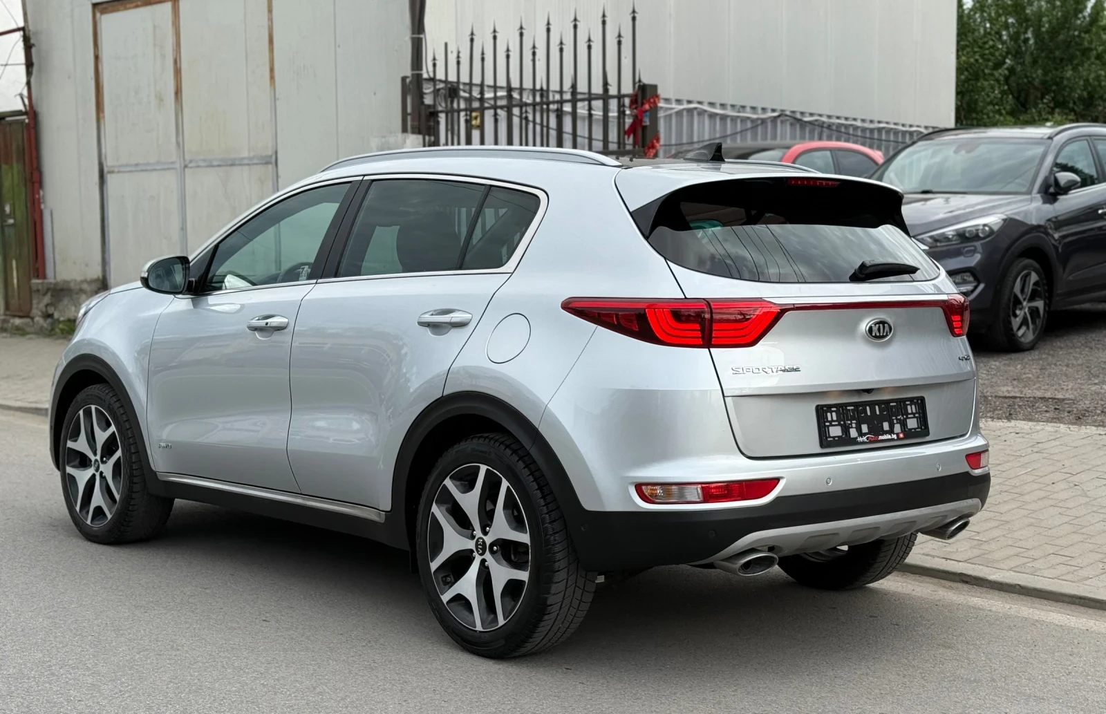 Kia Sportage 2.0 CRDI GT-Line 4WD Внос Швейцария - изображение 4