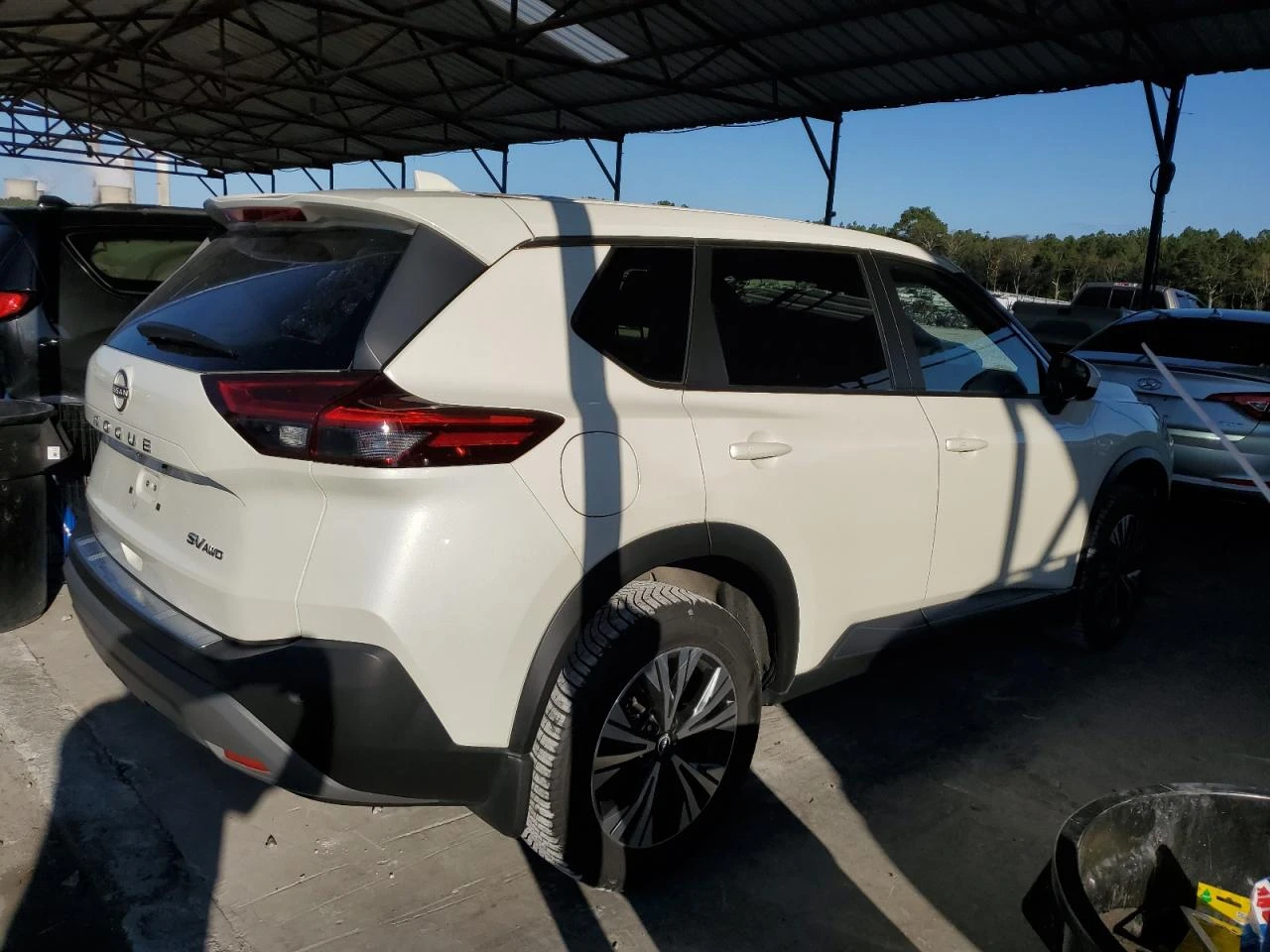 Nissan Rogue SV* AWD* БЕЗ ЩЕТА* БЕЗ ЗАБЕЛЕЖКИ* РЕАЛНИ КИЛОМЕТРИ - изображение 3
