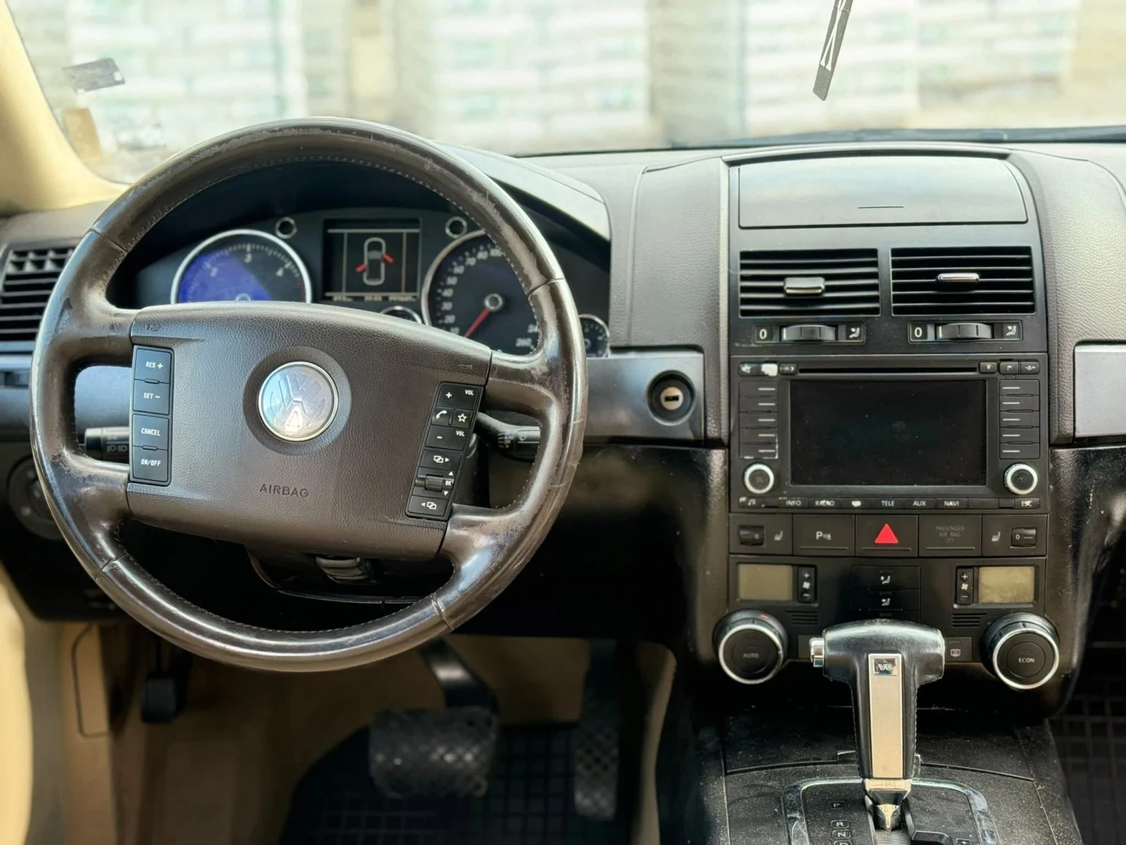 VW Touareg 3.0 TDI - изображение 8