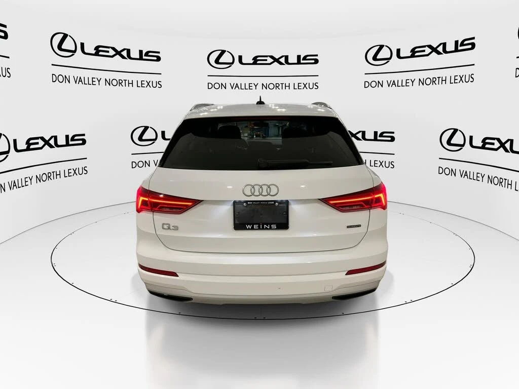 Audi Q3 * Quattro* * 45TFSI* АвтоКредит* (ЦЕНА ДО БГ) - изображение 6