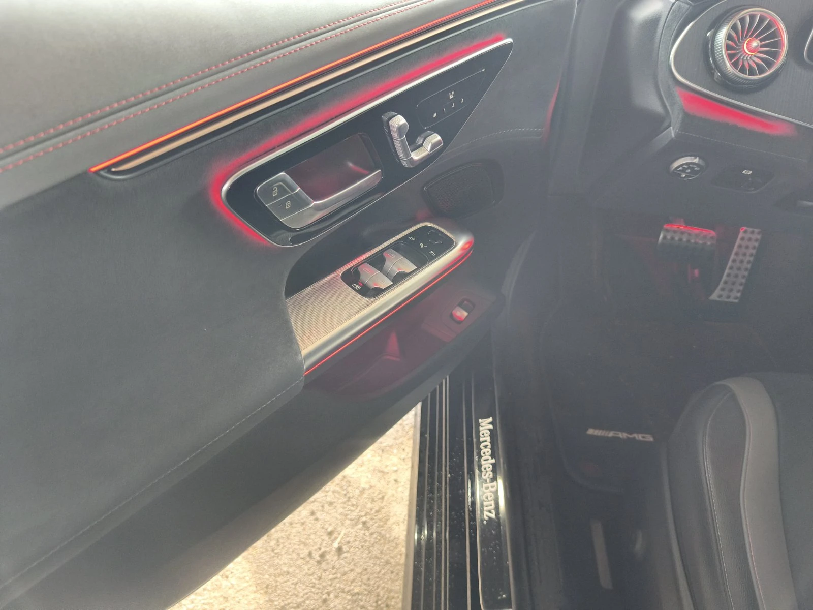 Mercedes-Benz EQE AMG//�������� �� 09.2030�//������//������ ������� | Mobile.bg � ����������� 7