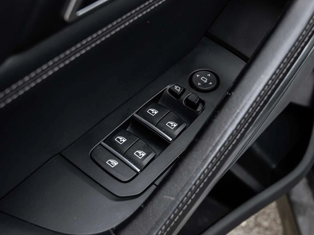 BMW X6 xDrive40i  CARFAX | Mobile.bg � ����������� 12