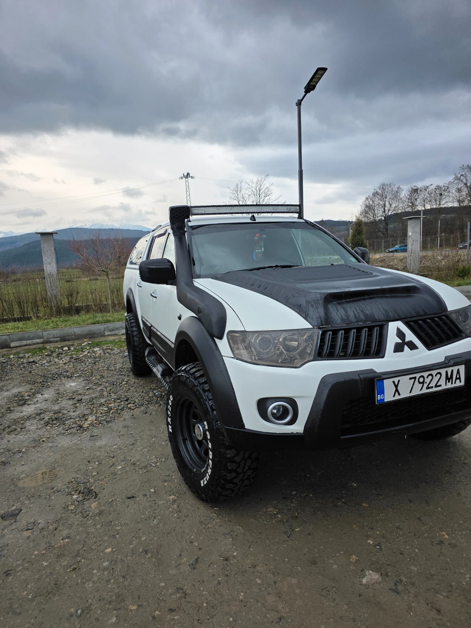 Mitsubishi L200  - изображение 2