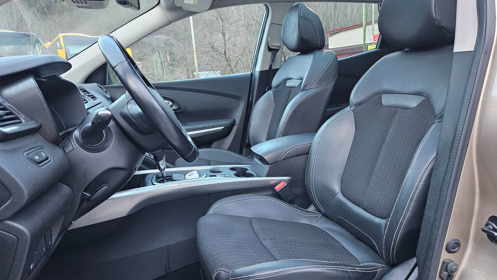 Renault Kadjar 1.5 Dci AVTOMAT/NAVIG/KLIMATRON/PANORAMA | Mobile.bg � ����������� 11