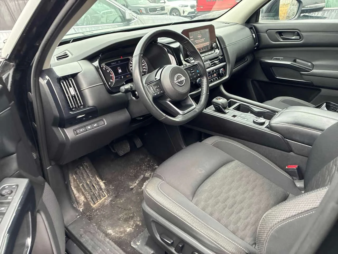Nissan Pathfinder * 4WD * CARFAX * ���� �� �� | Mobile.bg � ����������� 6