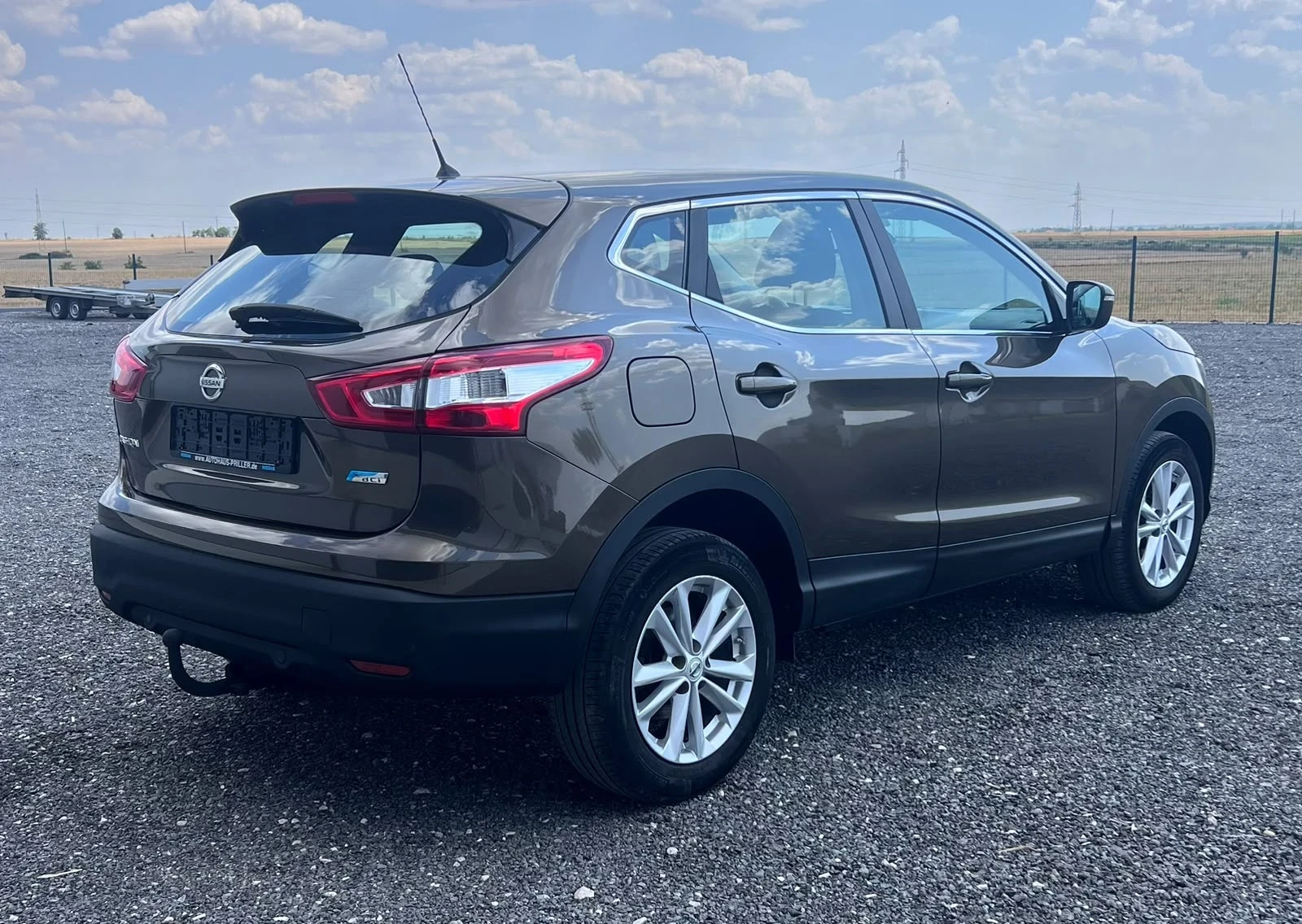 Nissan Qashqai 1.6DCI/AUTOMATIC , снимка 3 - Автомобили и джипове - 55333976