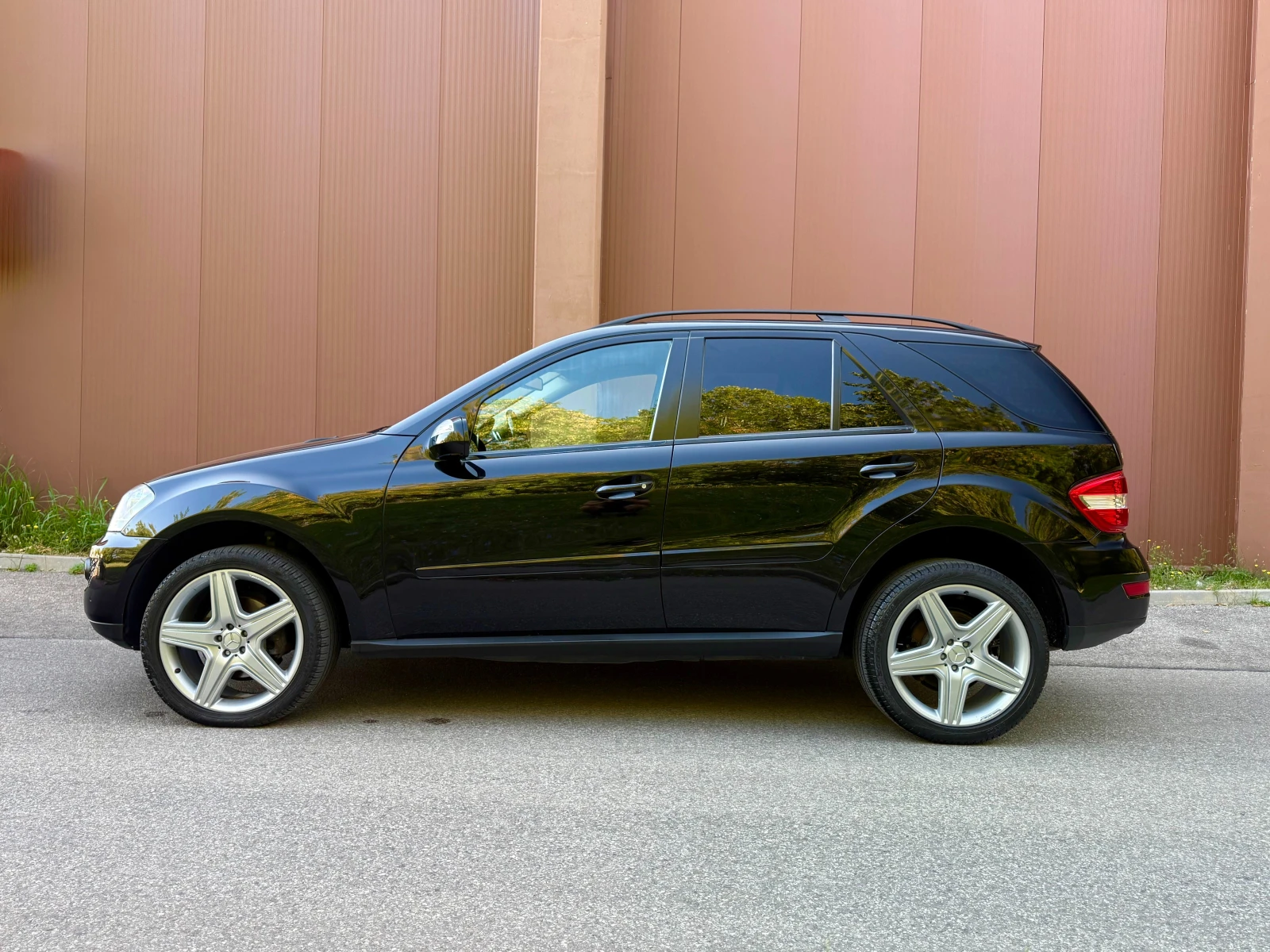 Mercedes-Benz ML 350 CDI 4 Matic/AMG Line ГАРАНЦИЯ 6 МЕСЕЦА ИЛИ 5000КМ, снимка 2 - Автомобили и джипове - 55543460